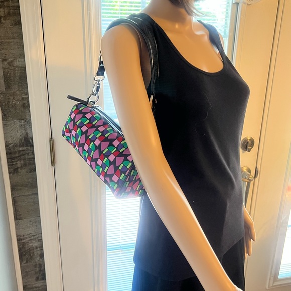 The Sak Purse - Picture 12 of 12